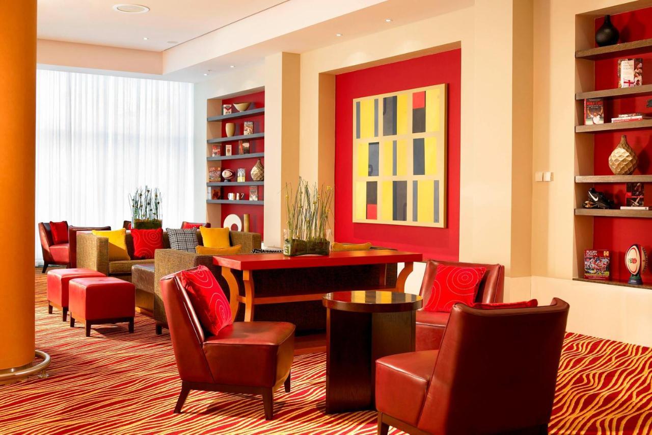London Twickenham Stadium Hotel, A Member Of Radisson Individuals Ngoại thất bức ảnh