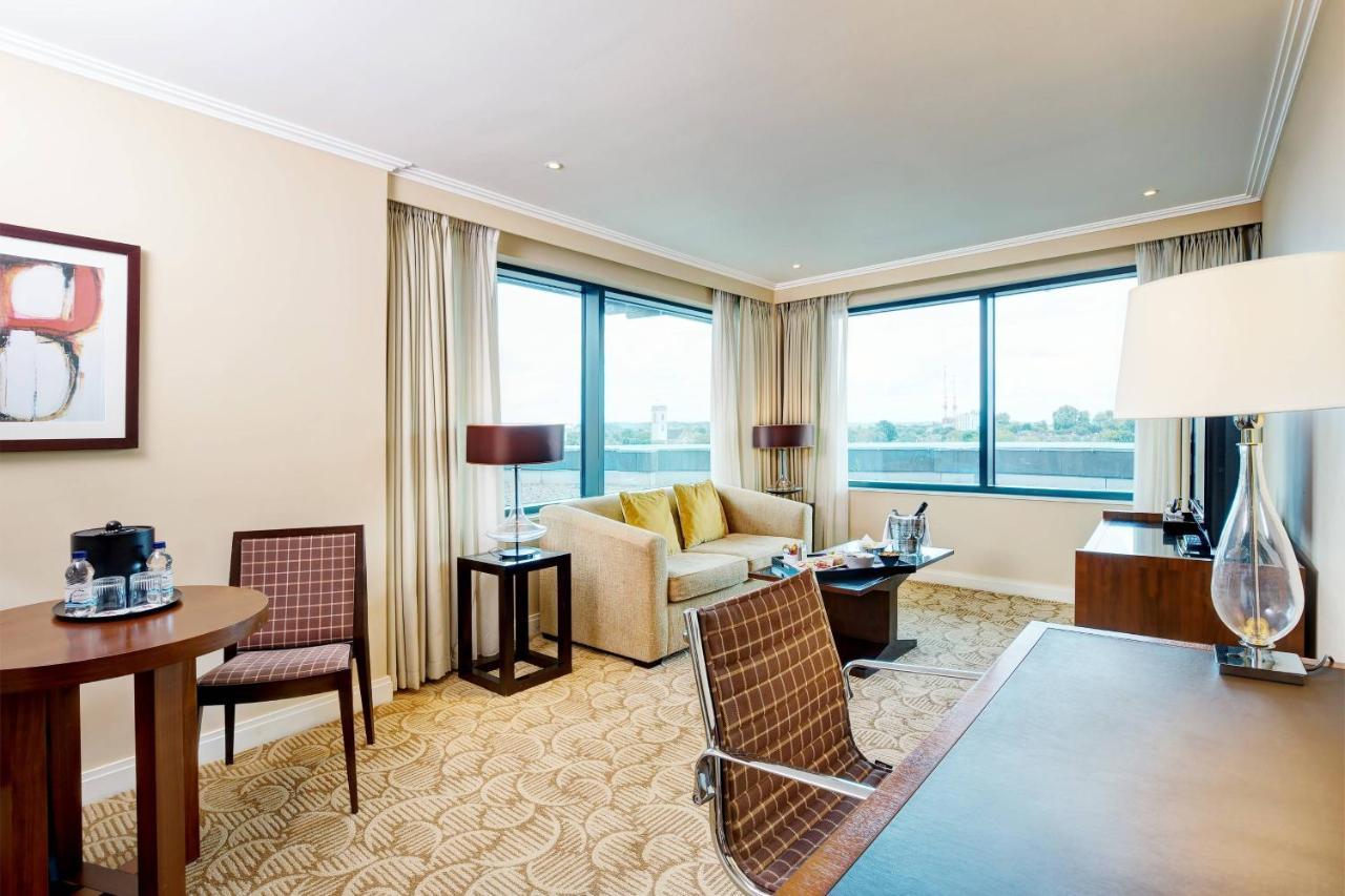 London Twickenham Stadium Hotel, A Member Of Radisson Individuals Ngoại thất bức ảnh