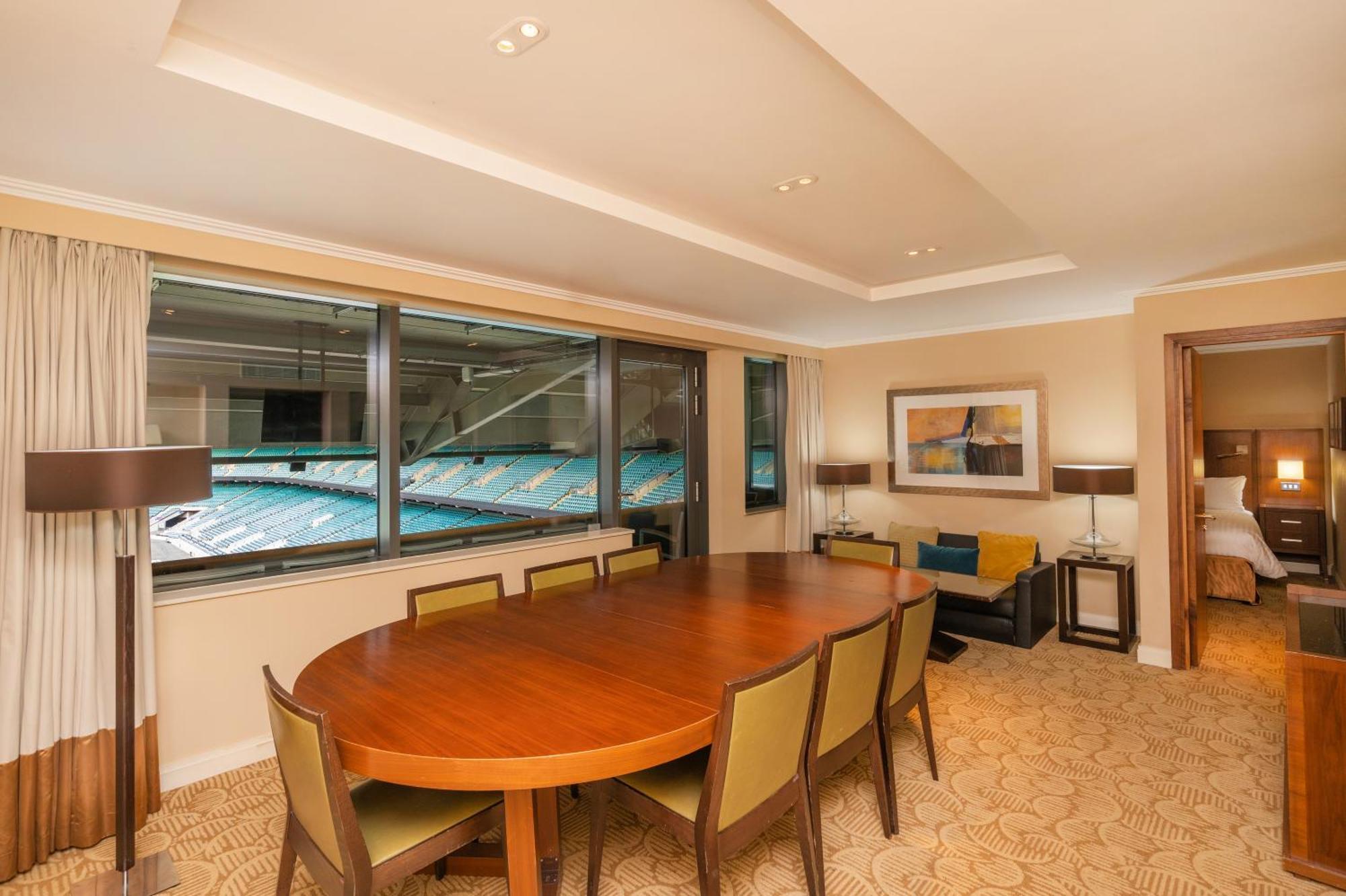 London Twickenham Stadium Hotel, A Member Of Radisson Individuals Ngoại thất bức ảnh