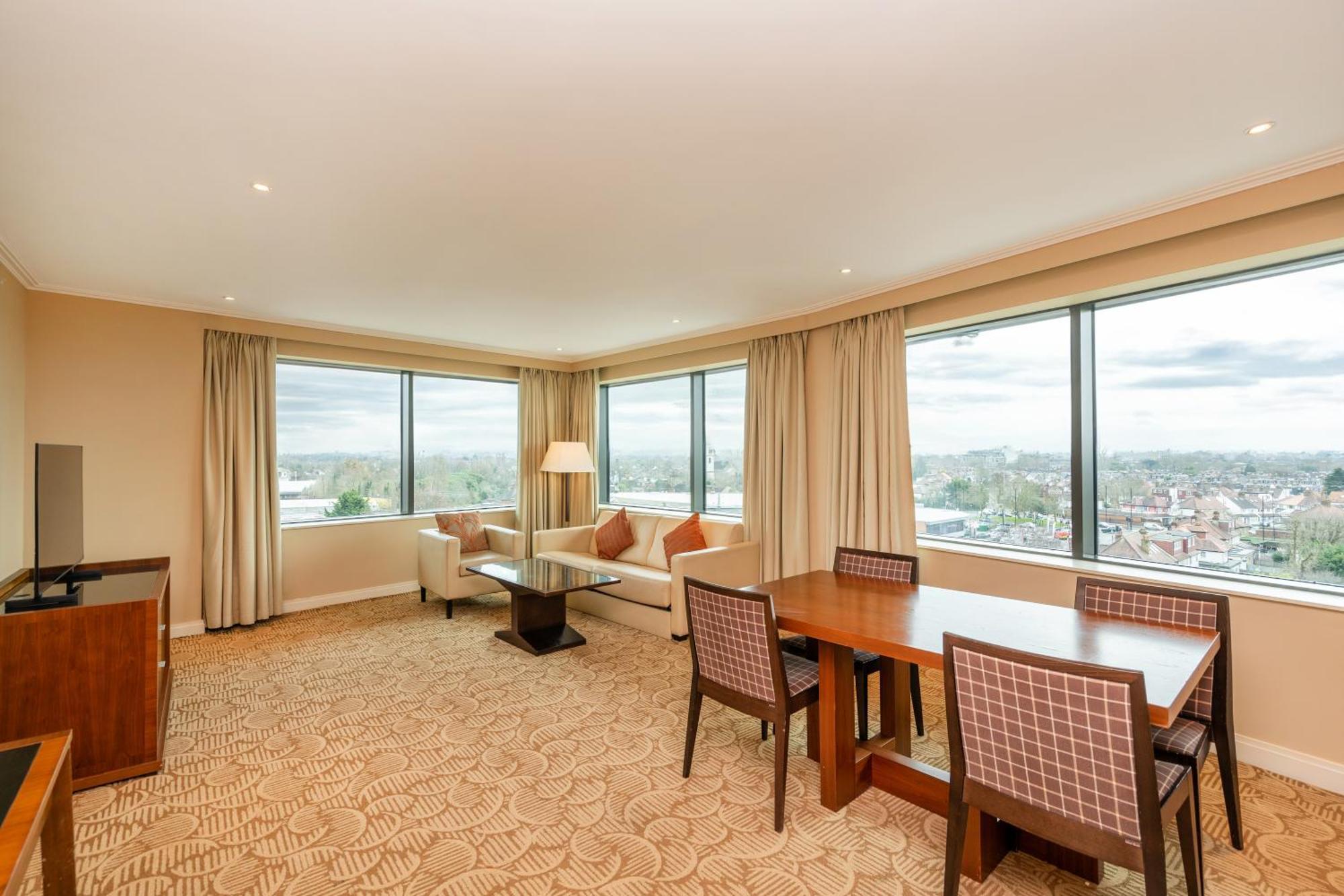 London Twickenham Stadium Hotel, A Member Of Radisson Individuals Ngoại thất bức ảnh
