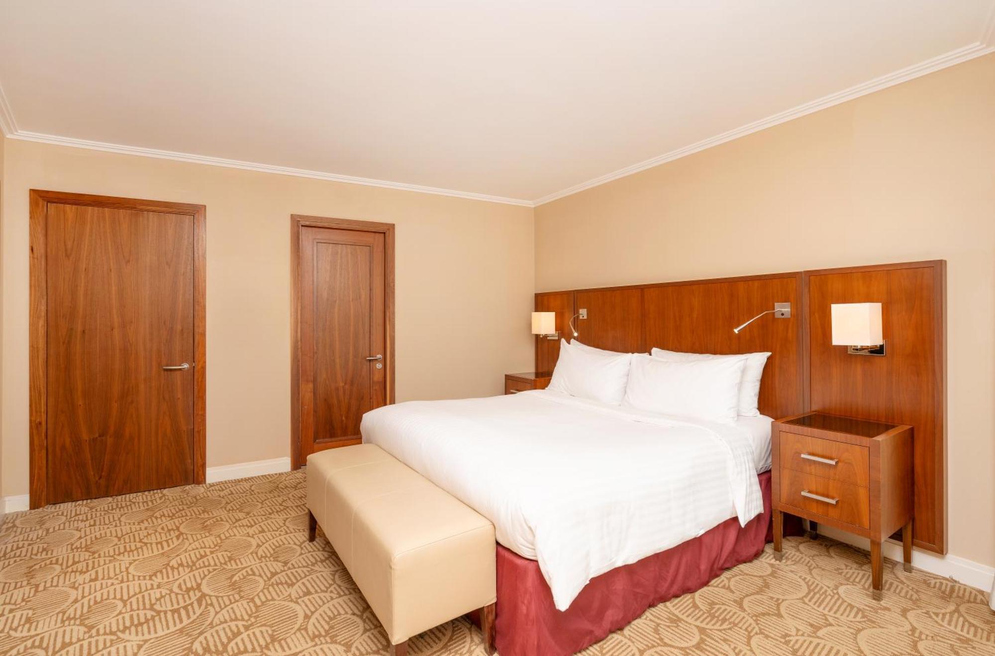 London Twickenham Stadium Hotel, A Member Of Radisson Individuals Ngoại thất bức ảnh